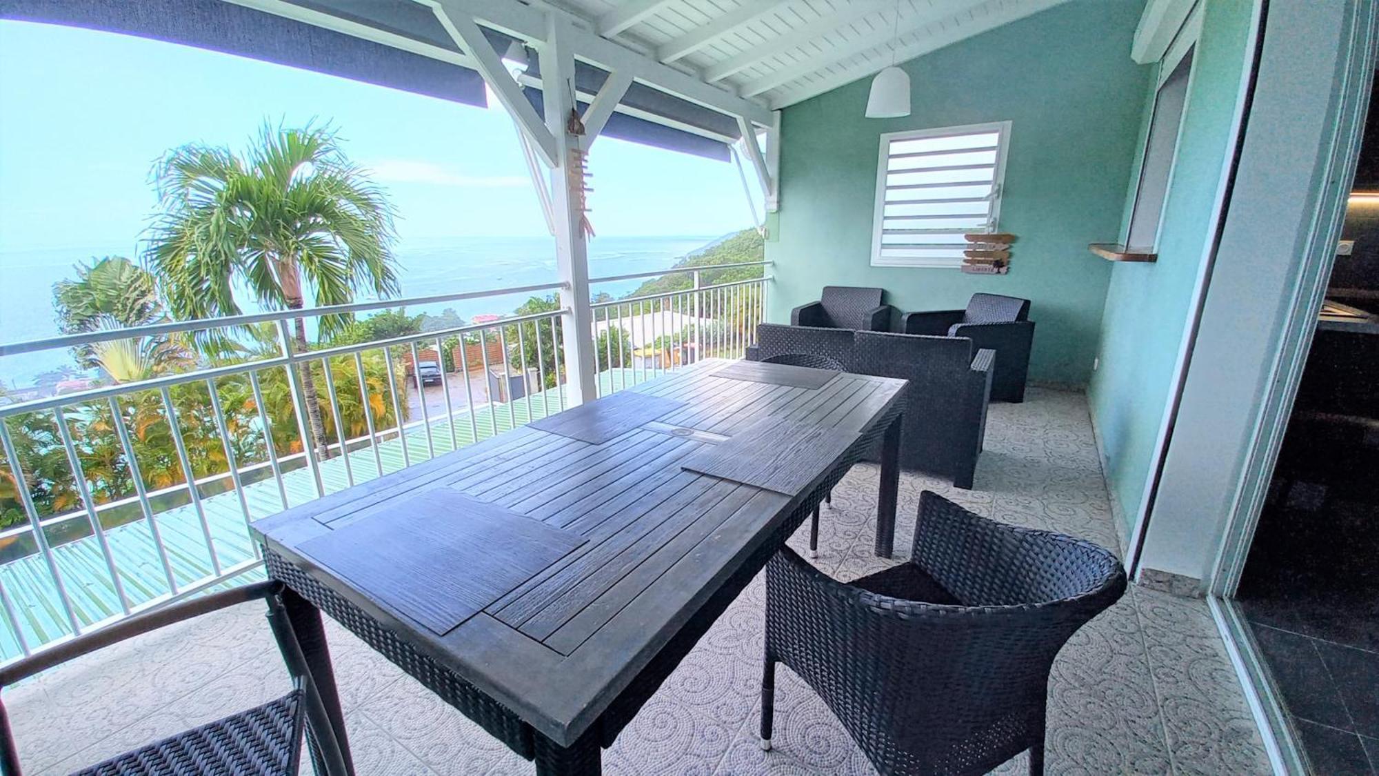 Logements Vue Mer Acces Piscine En Guadeloupe Bouillante Extérieur photo