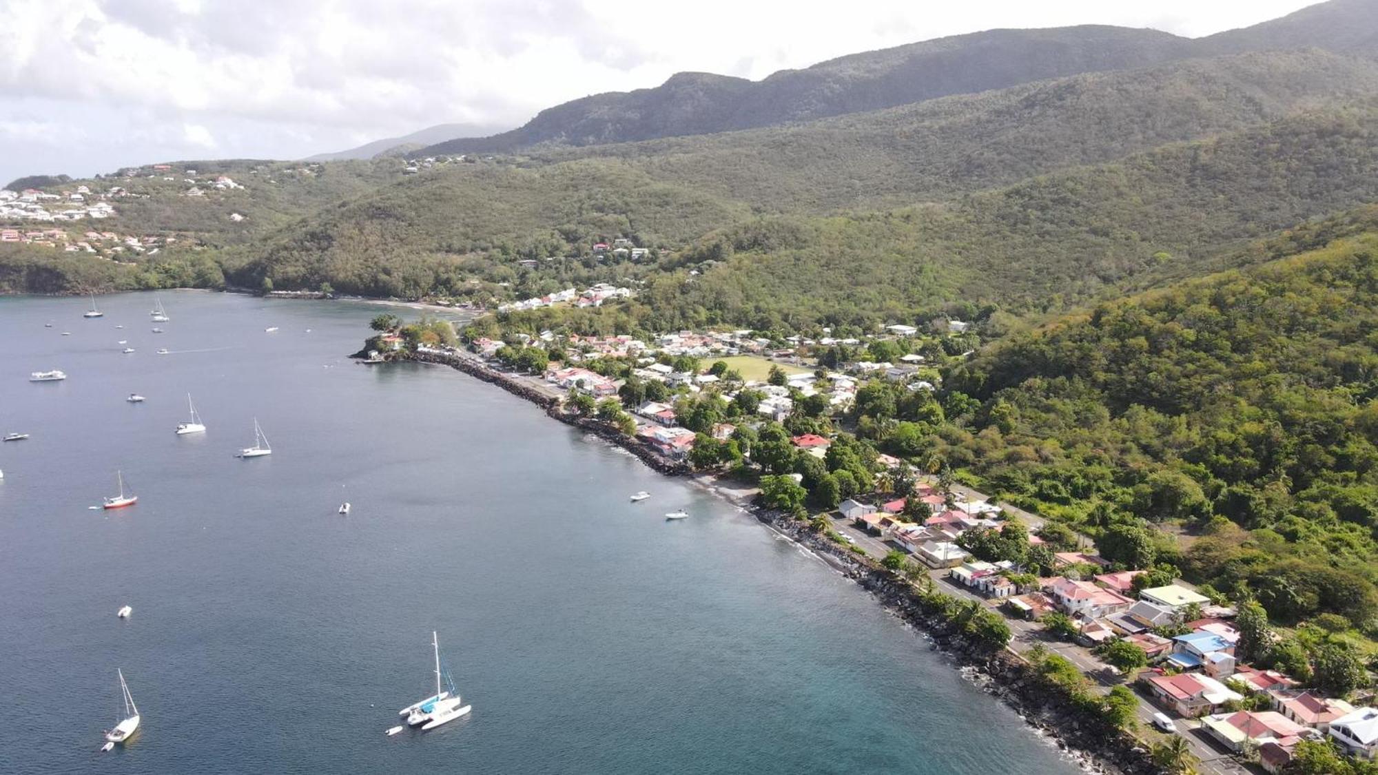 Logements Vue Mer Acces Piscine En Guadeloupe Bouillante Extérieur photo